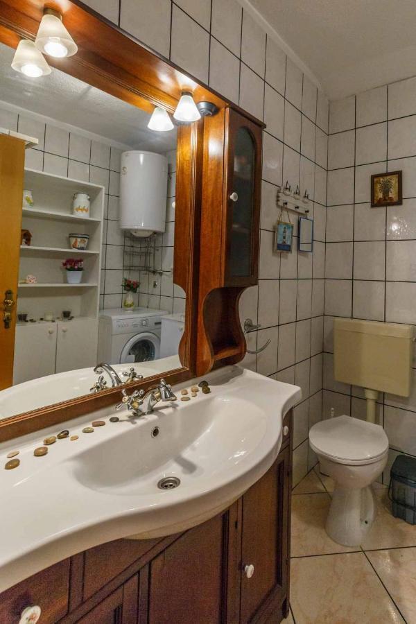 Apartman Mauro Malinska Exterior foto